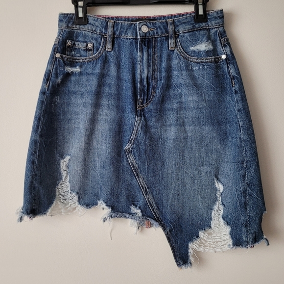 GUESS Denim Skirt Distressed Asymmetric Raw Hem Size 27 - Picture 1 of 15